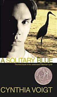 A Solitary Blue (School & Library, Reissue)