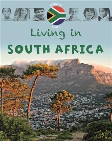 Living in Africa: South Africa (Paperback, Illustrated ed)