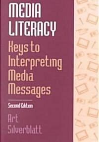 Media Literacy (Paperback, 2nd)