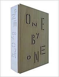 One by One: Graphic Designers of the World Today (Hardcover)
