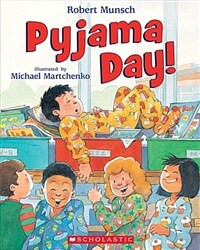 Pyjama Day! (Paperback)