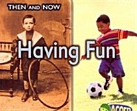 Having Fun (Paperback)