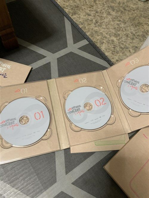 [중고] 2012 인피니트 콘서트 ˝그 해 여름˝ : 한정판 (3disc+111p 포토북)