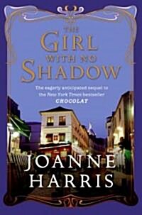 The Girl with No Shadow (Paperback)