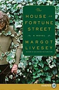 The House on Fortune Street (Paperback, LGR)