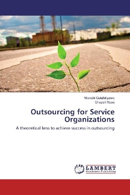 Outsourcing for Service Organizations (Paperback)