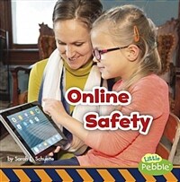 Online Safety (Paperback)