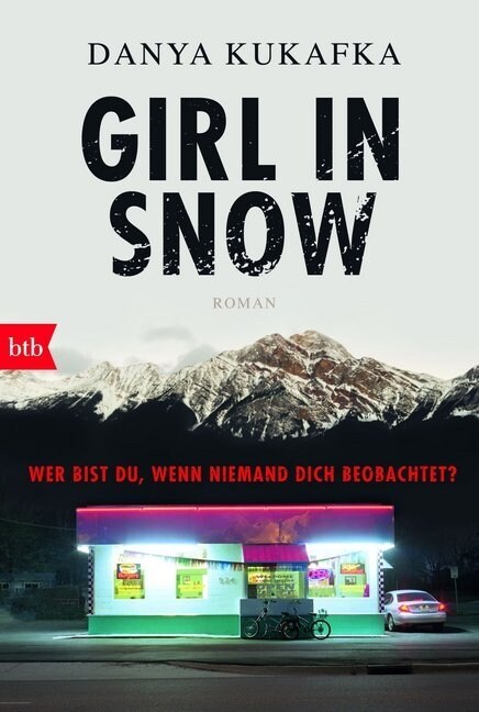 Girl in Snow (Paperback)