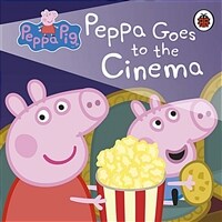 Peppa Pig: Peppa Goes to the Cinema (Board Book)