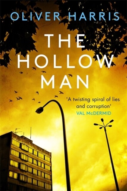 The Hollow Man (Paperback)