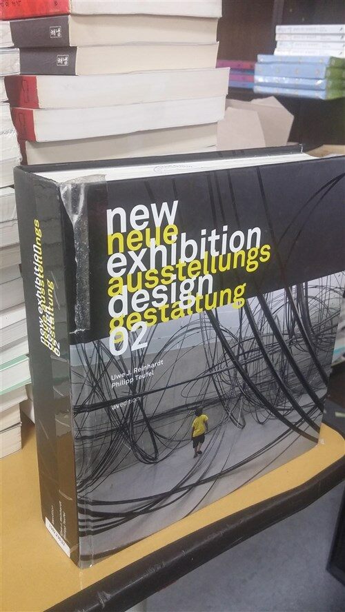 [중고] New Exhibition Design 02/Neue Ausstellungsgestaltung (Hardcover)