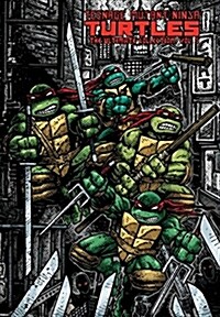 Teenage Mutant Ninja Turtles: The Ultimate Collection, Volume 5 (Hardcover)