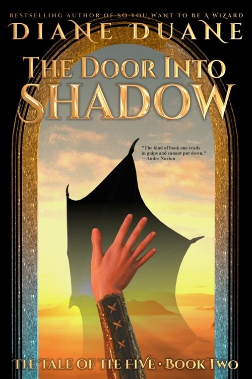 The Door Into Shadow: The Tale of the Five Volume 2 (Paperback)