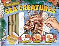 Color and Play: Sea Creatures [With 25 Model Pieces, Diorama and 10 Colored Pencils] (Spiral)