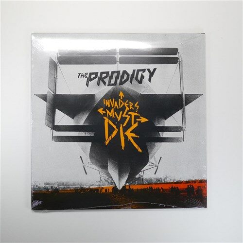 [중고] [수입] The Prodigy - Invaders Must Die [CD+DVD+7˝LP Deluxe Box Edition]