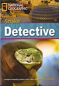 Snake Detective + Book with Multi-ROM: Footprint Reading Library 2600 (Paperback)