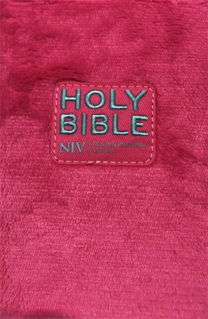 NIV Pocket Fluffy Pink Bible (Hardcover)