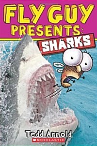 [중고] Fly Guy Presents: Sharks (Scholastic Reader, Level 2) (Paperback)