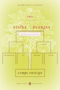 The Stone Diaries: Pulitzer Prize Winner (Penguin Classics Deluxe Edition) (Paperback, 15, Anniversary)