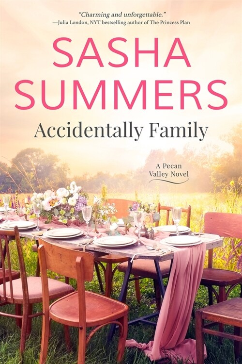 Accidentally Family (Mass Market Paperback)