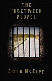 The Inbetween People (Hardcover)