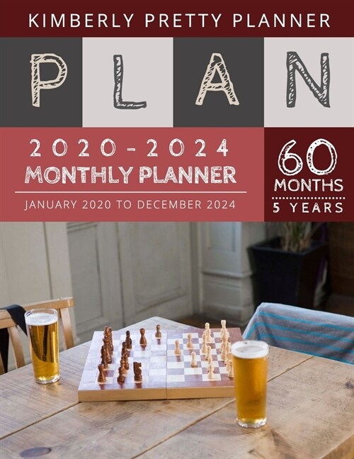 5 year monthly planner 2020-2024: 60 Months Calendar Large size 8.5 x 11 2020-2024 planner, organizer and password logbook - chess board design (Paperback)