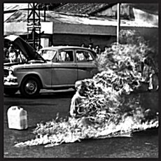 [수입] Rage Against The Machine - XX [20주년 에디션][2CD+2DVD+180g LP 디럭스 박스세트]