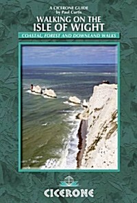 Walking on the Isle of Wight (Paperback)