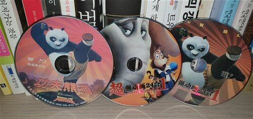 [중고] 쿵후 팬더 DVD3장 *실사진 꼭 참조*