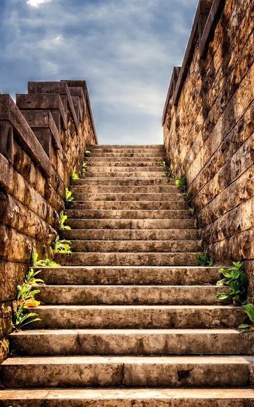 Notebook: stairs stone stairway staircase stone old (Paperback)