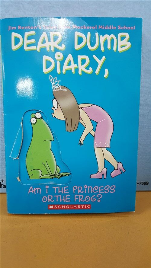 [중고] Dear Dumb Diary #3: Am I the Princess or the Frog? (Paperback)