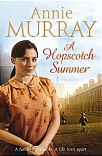 A Hopscotch Summer (Paperback)