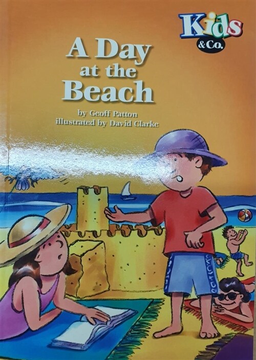 [중고] A Day at the Beach (Paperback)