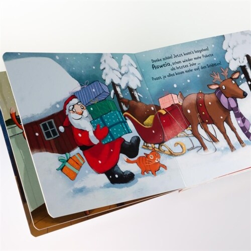 Komm, hilf dem Weihnachtsmann (Board Book)