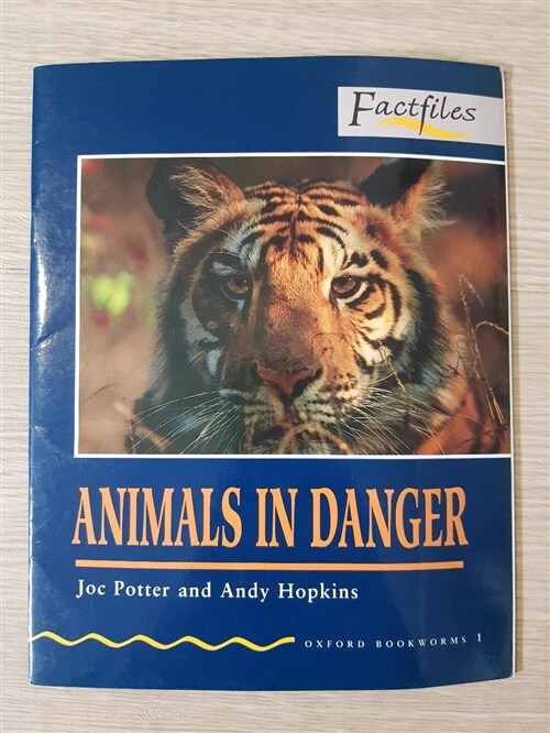 [중고] Animals in Danger (Paperback)