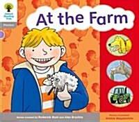 Oxford Reading Tree: Level 1: Floppys Phonics: Sounds and Letters: at the Farm (Paperback)