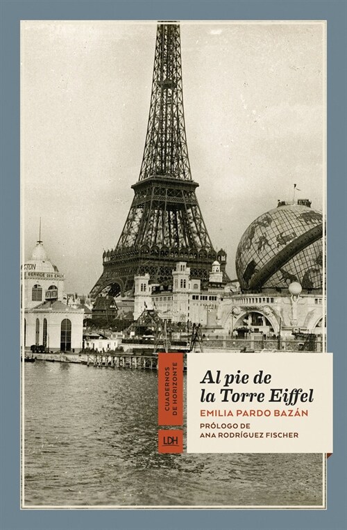 AL PIE DE LA TORRE EIFFEL (Paperback)