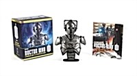 Doctor Who: Cyberman Bust and Illustrated Book (Paperback)