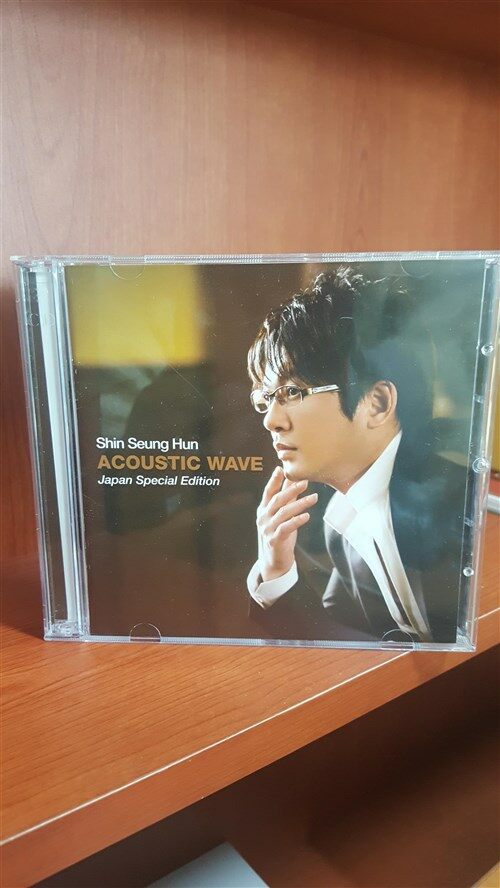 [중고] 신승훈 - Acoustic Wave [Japan Special Edition]