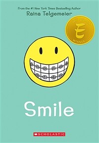 Smile: A Graphic Novel (Paperback)