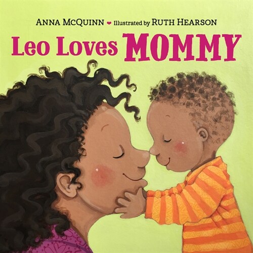 Leo Loves Mommy (Board Books)