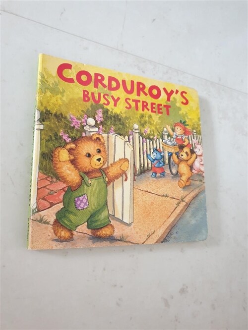 [중고] Corduroy‘s Busy Street (Board Book)