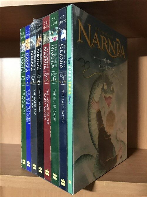 [중고] The Chronicles of Narnia 8-Book Box Set (1~7 + Trivia book) (Paperback 8권)