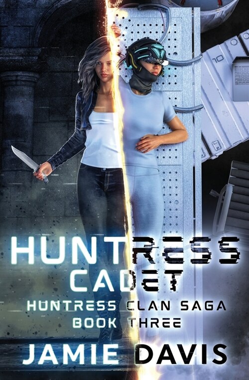 Huntress Cadet (Paperback)