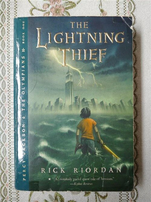 [중고] Percy Jackson and the Olympians, Book One the Lightning Thief (Paperback)