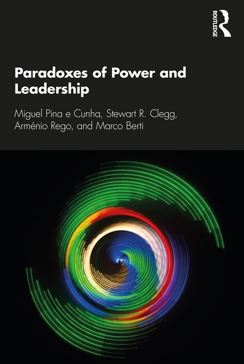 Paradoxes of Power and Leadership (Paperback, 1)