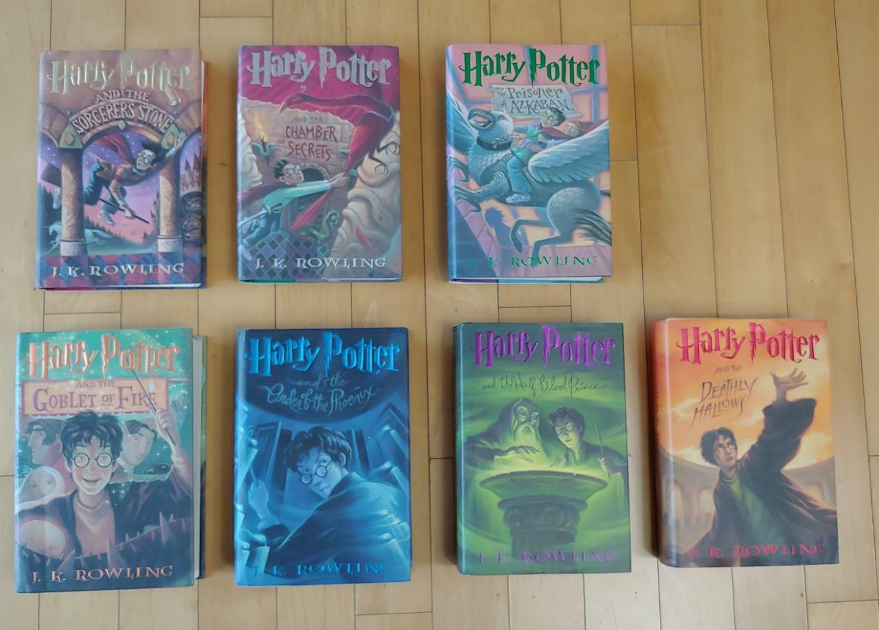 [중고] Harry Potter Hard Cover Boxed Set: Books #1-7 [With Stickers] (Boxed Set)