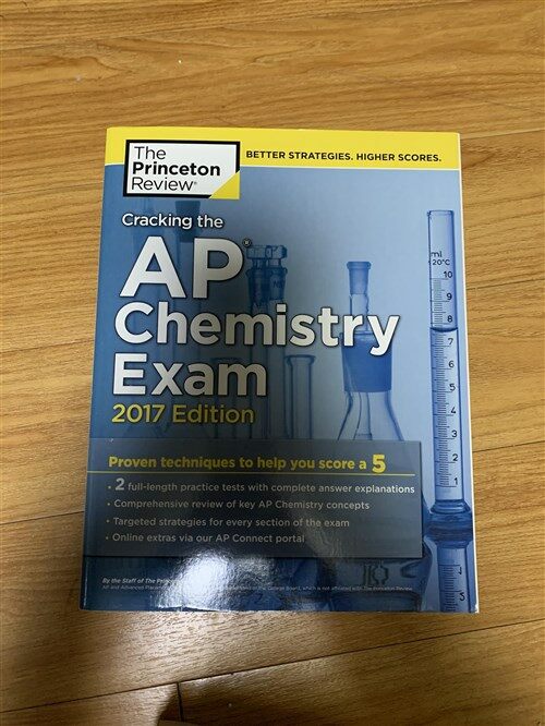 [중고] Cracking the AP Chemistry Exam, 2017 Edition: Proven Techniques to Help You Score a 5 (Paperback)