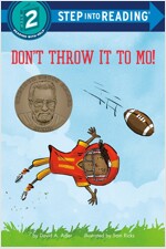 Don't Throw It to Mo! (Paperback)