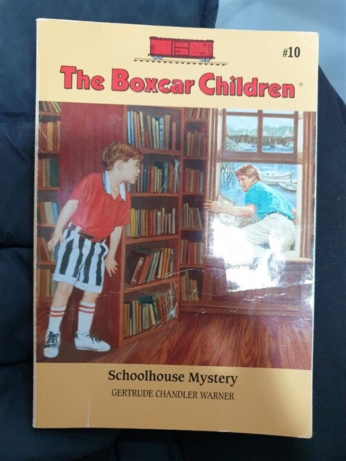 [중고] Schoolhouse Mystery (Paperback)